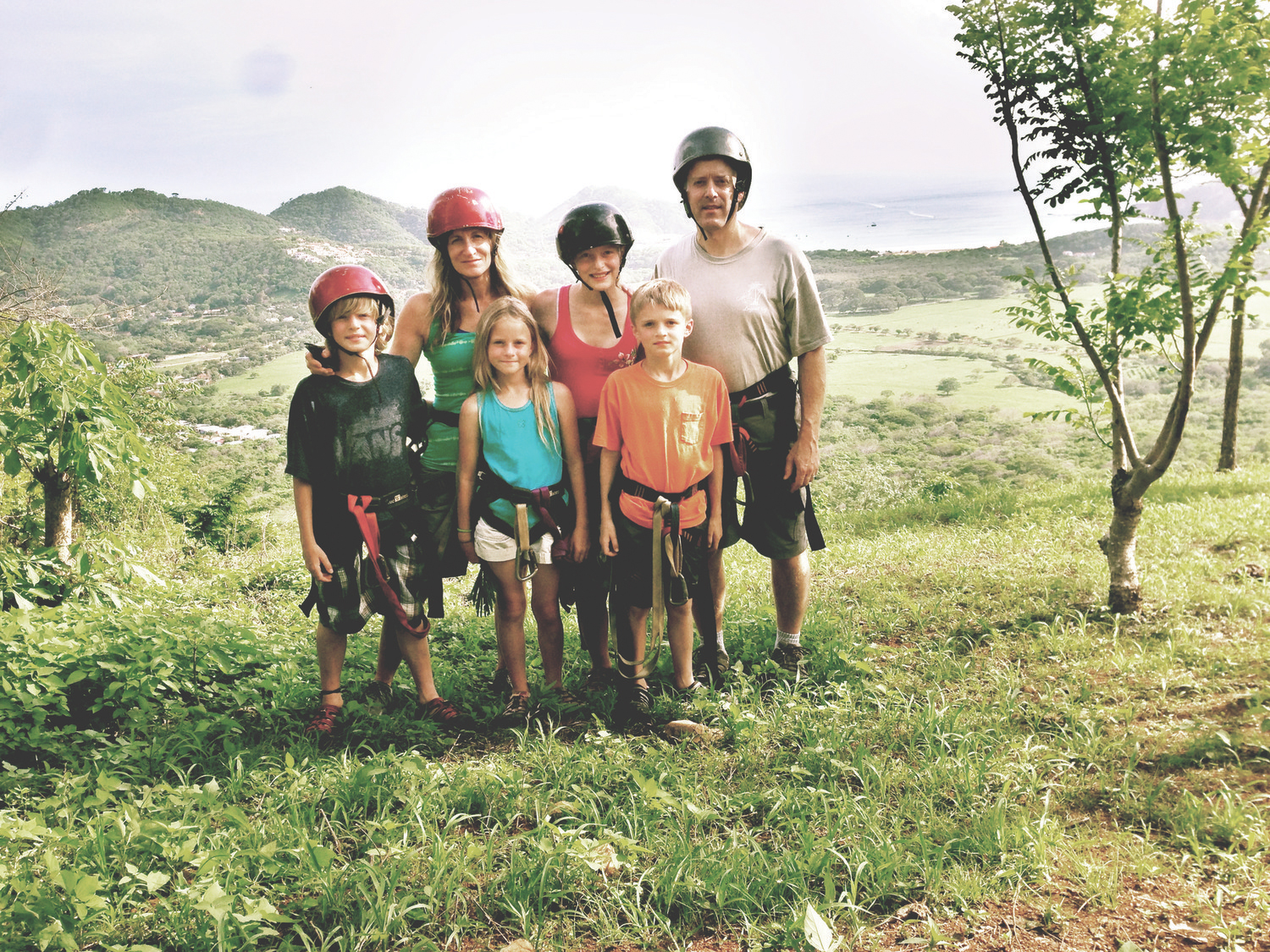 laef%20and%20family_FINAL_1-2.jpg